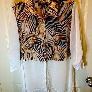 Blouse with printed panel
